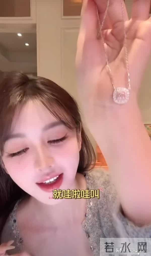 叶珂反击了!直播间突现婴儿哭声,敲打的是Angelababy和黄晓明