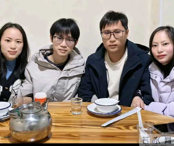 梁志辉回家涂磊出过力 陪伴梁爸多年的1物品也换了 妹妹发文被夸赞