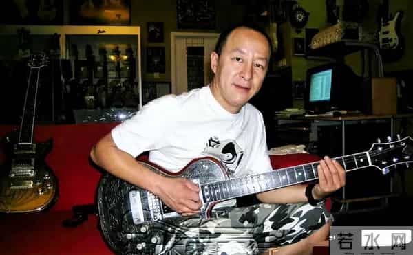 59岁田震从澳洲回国开演唱会，遭抵制，拒绝国内赚钱国外花