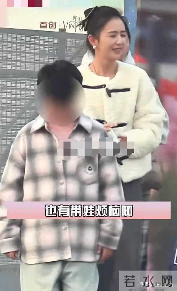 佟丽娅9岁儿子1米6 和妈一样80斤 冬天只穿一件衬衫 遭训斥低头沮丧