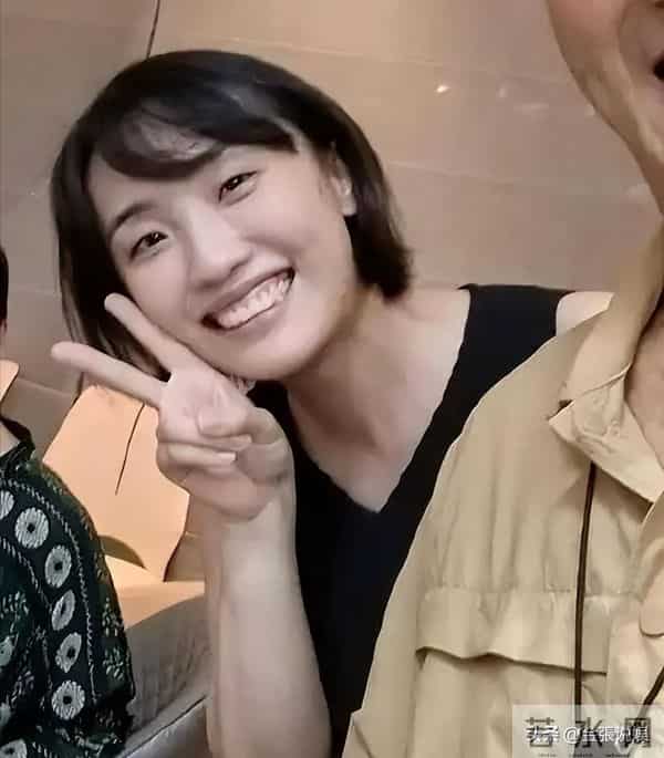 胡歌首度公开谈二胎儿子,更偏爱2岁女儿,对妻子的称呼显随意