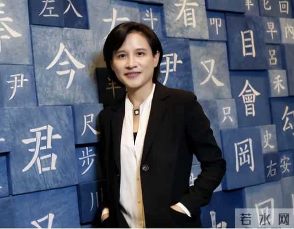 "台湾永远都不会是中国的一部分"，她被全民唾骂，被明星扇耳光