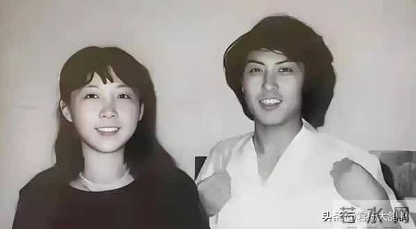 他是红楼第一美男,62岁住豪宅享天伦之乐,被家里仨女的“拿捏”