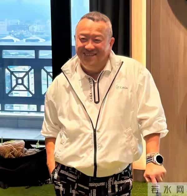 一场慈善晚会，印证曾志伟在香港的真实地位，原来谭咏麟说对了