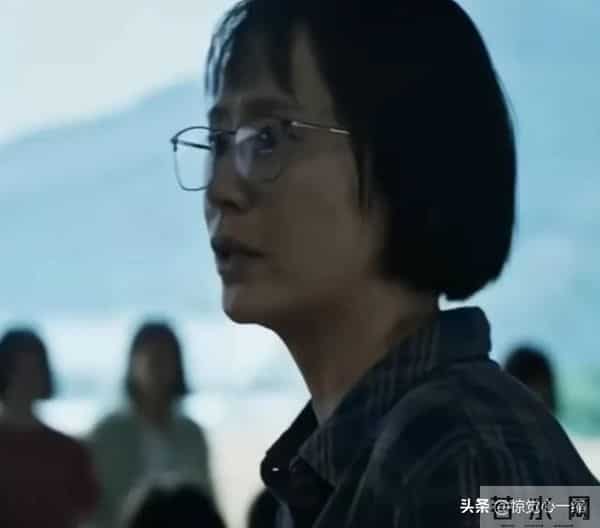 6年前宋佳一句话让海清下不来台，5年后又用100万让她颜面扫地！