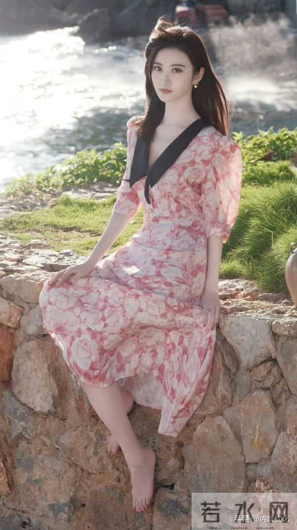 女明星光脚——王晓晨、景甜