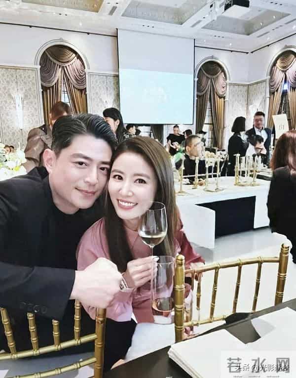 霍建华如今的现状给所有男人都提了个醒，一定要爱自己的老婆！