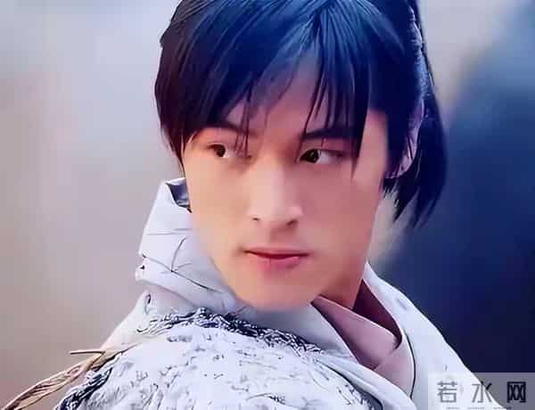 众星云集！于和伟戴眼镜讲话透心热，江疏影变学生 胡歌送这祝福？