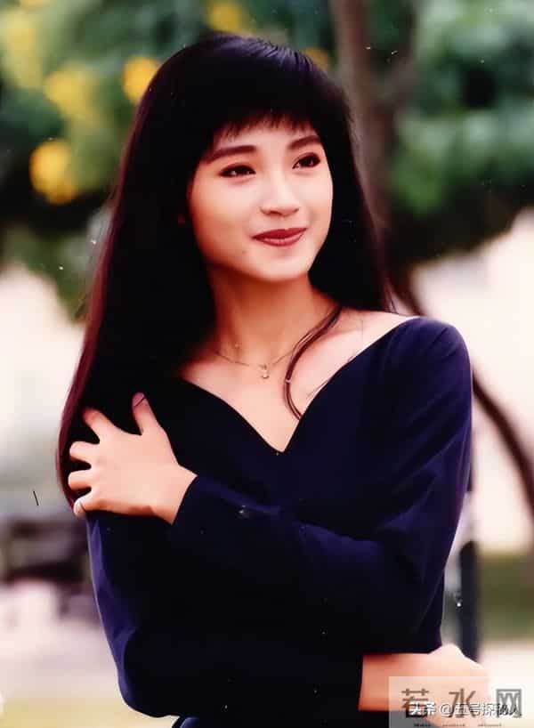 她58岁仍是干净之身，至今没谈过恋爱，除非是最爱不然不会献身