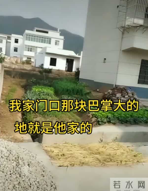 妹妹五年前曾控诉邻居无理取闹,志辉兄弟俩扬眉吐气,全家终翻身