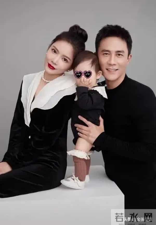 王灿晒胖了16斤自拍照!肚子赘肉藏不住,杜淳忙帮搭配衣服好奢华