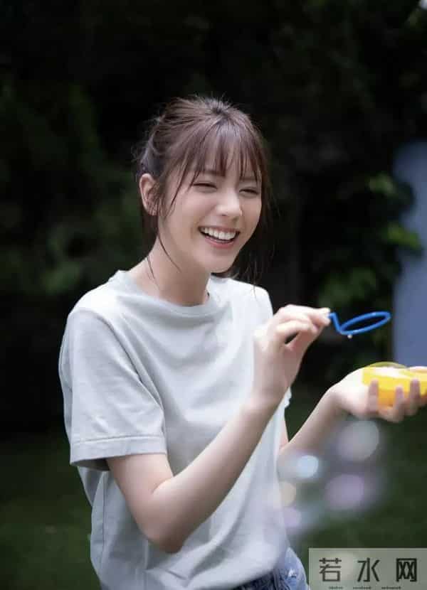 日本女星贵岛明日香写真（四）