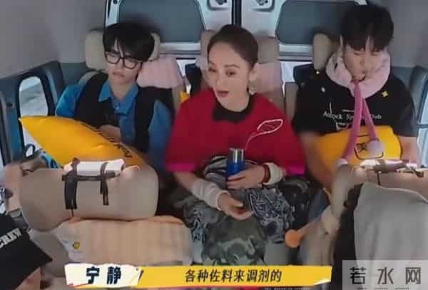 与汪峰恋情传闻真相大白才半年，宁静近况曝光，一点也不意外