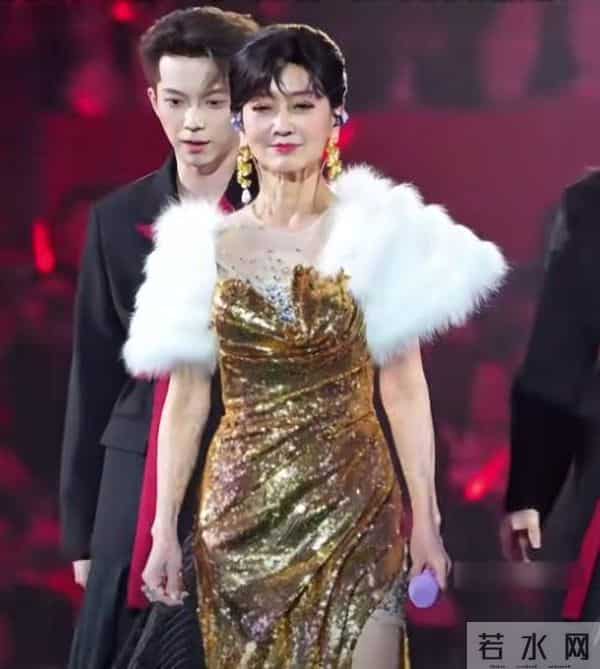 赵雅芝也没想到,兢兢业业演戏十几年,差点在72岁时“口碑不保”