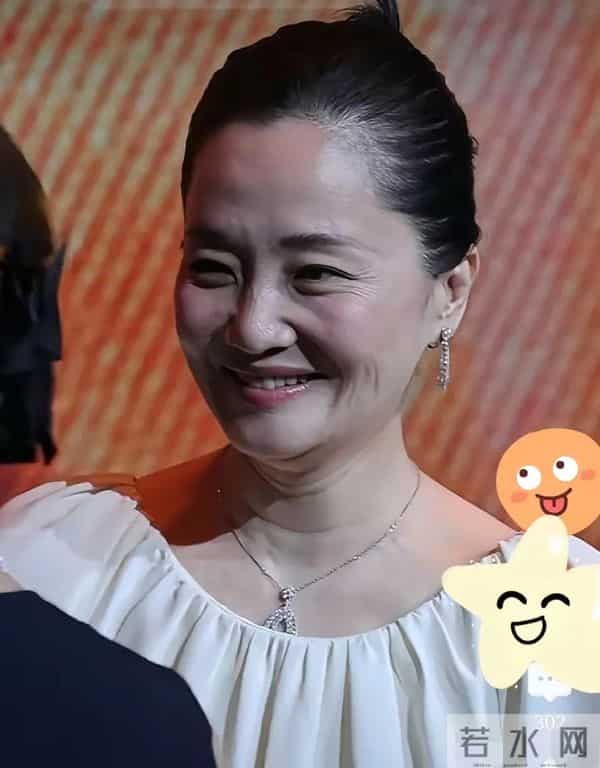 天哪，满脸的皱纹，竟然可以如此迷人