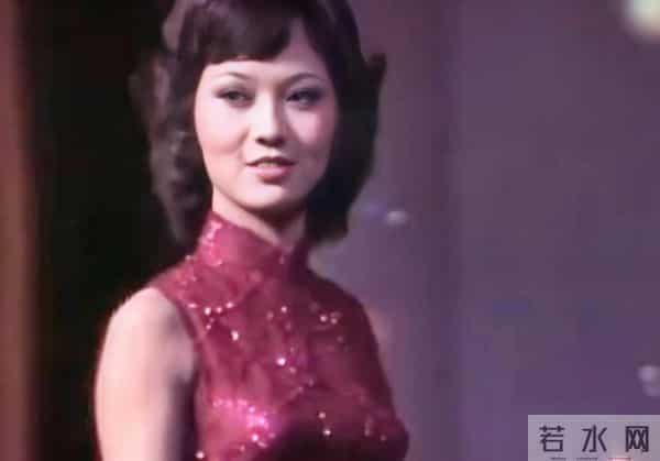 赵雅芝也没想到,兢兢业业演戏十几年,差点在72岁时“口碑不保”