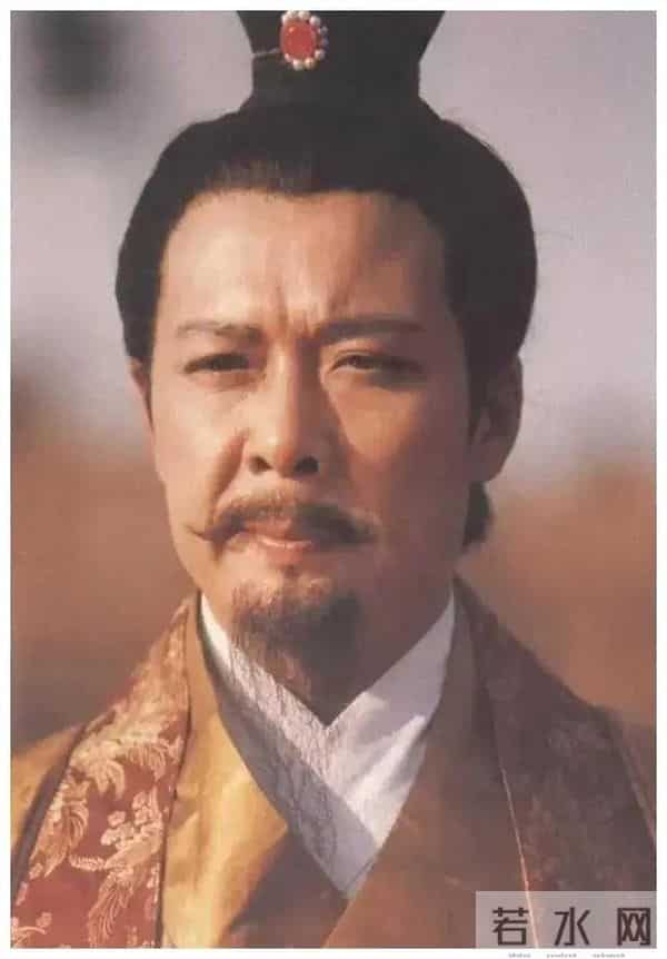 73岁“刘备”现状:二弟、三弟接连去世,晚年脱发老态龙钟