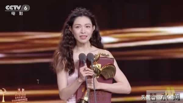 获金鸡影后半月后，宋佳又拿下国际大奖，这一次让娱乐圈刮目相看