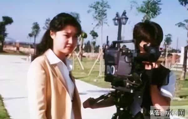 央视著名主持人桑晨，原来是这位大明星的后代，难怪长得这么好看