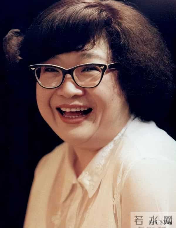 3段婚史4个女儿，靠妻上位却婚内出轨，曾抛妻弃女的他如今怎样