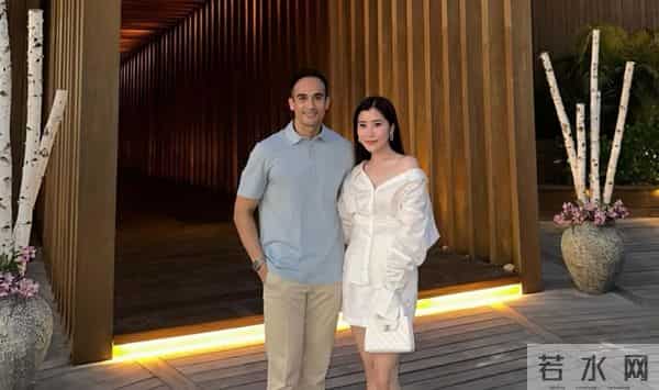 恭喜!天王刘德华小姨子宣布生子,和富二代老公结婚七年成功抱仨