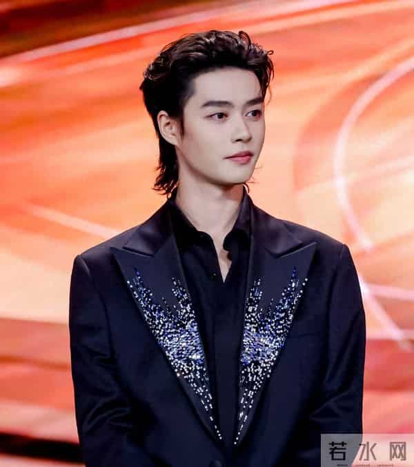 短剧顶流们不签公司？本以为没好剧会被惨嘲，他们却个顶个争气！