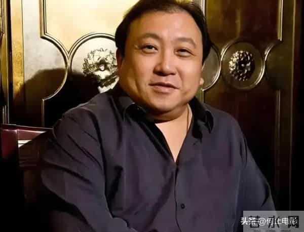 王晶大胆开麦爆内幕,陪玩陪睡只是“小意思”,四字弟弟惨遭牵连