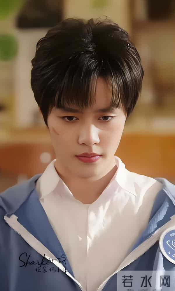 出道似“整容”！这6位短剧顶流出道前后判若两人，完全认不出