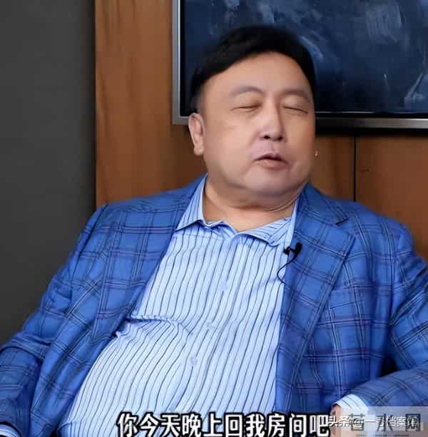 王晶谈易烊千玺拿奖，几句话透露出不一样的信息，令人感慨