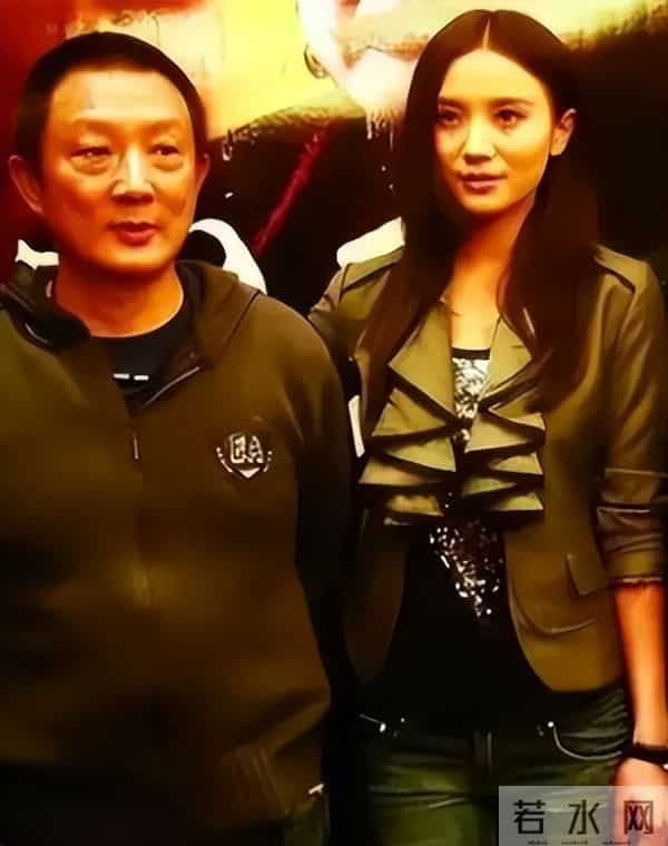 官媒发文,高调官宣45岁宋佳喜讯,她让整个娱乐圈刮目相看