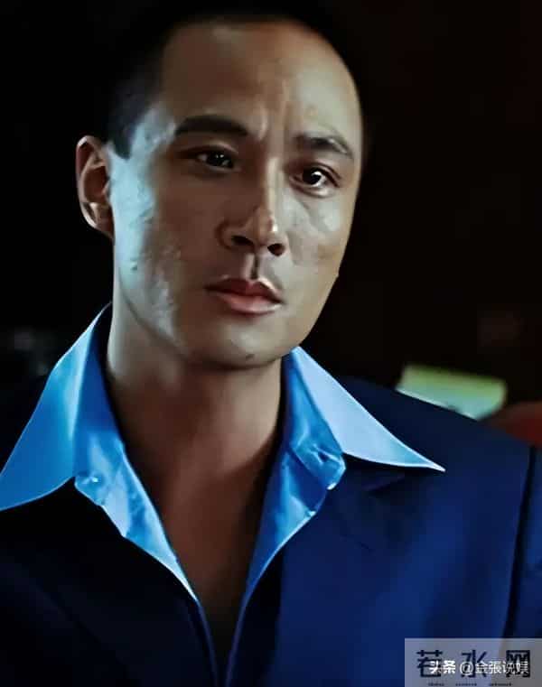 嫁给吴镇宇23年没做过饭，53岁仍似少女，她堪称最美的女星