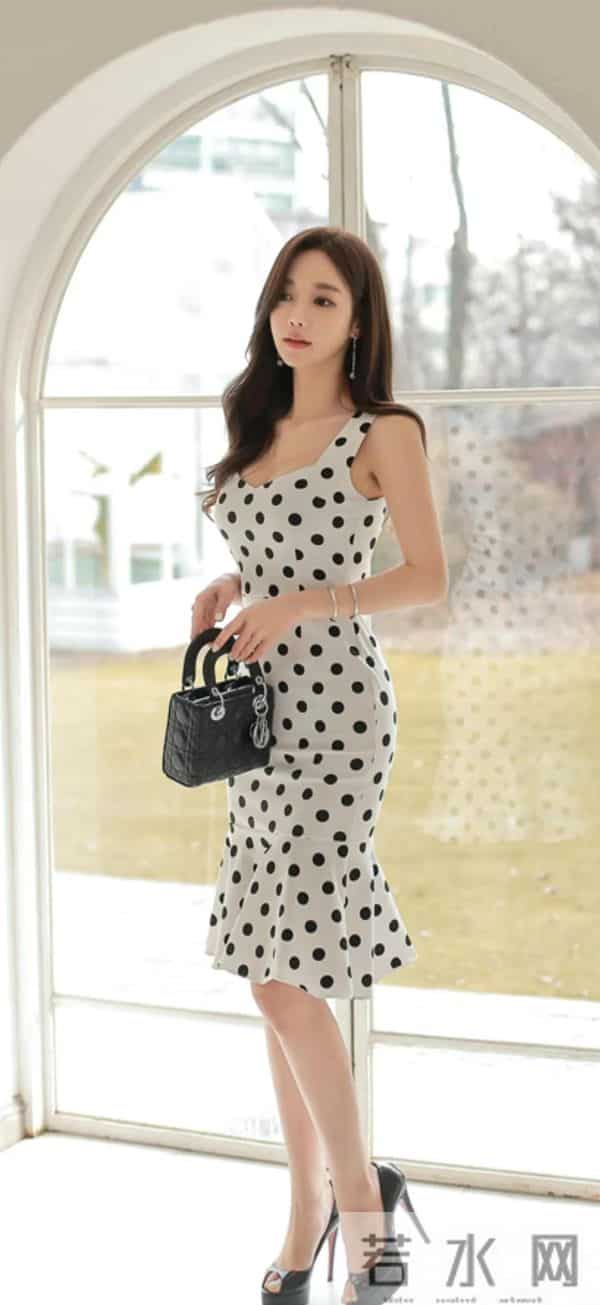 韩国美女模特孙允珠051