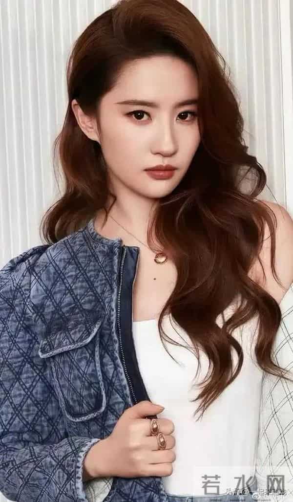 刘亦菲的美,清冷仙气,美得人不敢靠近