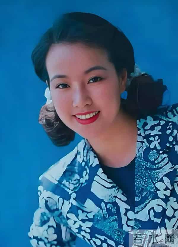 明星颜值的巅峰时刻一一刘晓庆（15）