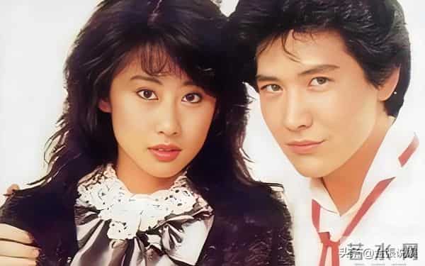 费翔在英国独居