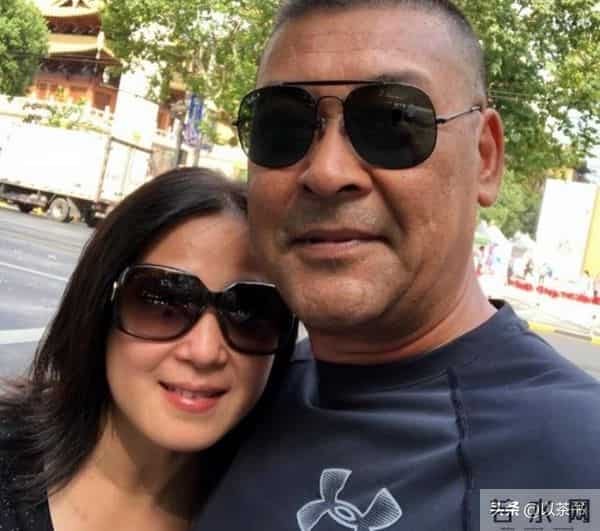 性子出了名的随和,曾身患癌症妻子不离不弃,演员侯传杲现状如何