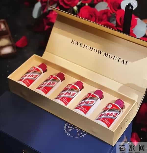 诈骗14亿，看到金条法拉利被拍卖，才懂王丽坤夫妇的生活有多奢靡