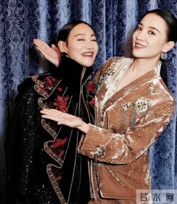 官媒发文,高调官宣45岁宋佳喜讯,她让整个娱乐圈刮目相看