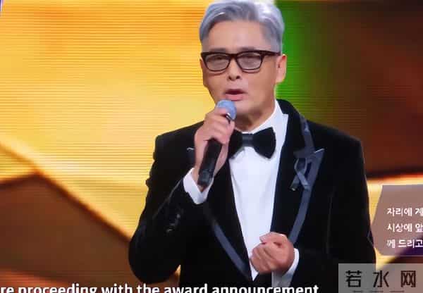 香港盛会才1天,70岁周润发引争议,“荒唐”事发生,还不止一件