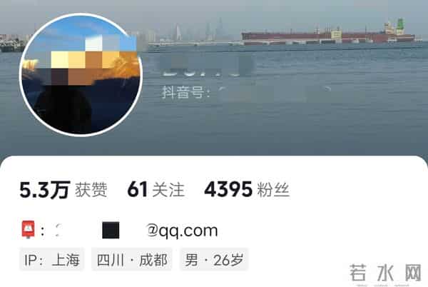 李嘉格被曝新恋情，朋友圈晒与26岁帅哥亲密照，男方甩车澈一大截