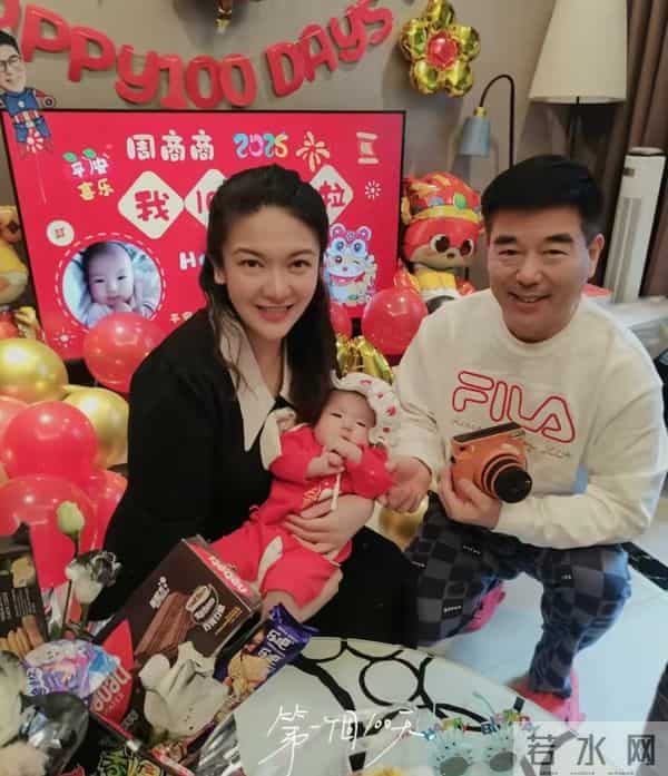 恭喜！周惠林娶31岁央视主持人，58岁升级当爸，亲自带娃成女儿奴