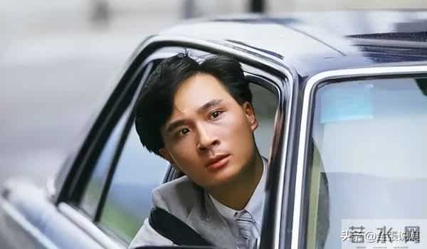 嫁给吴镇宇23年没做过饭，53岁仍似少女，她堪称最美的女星