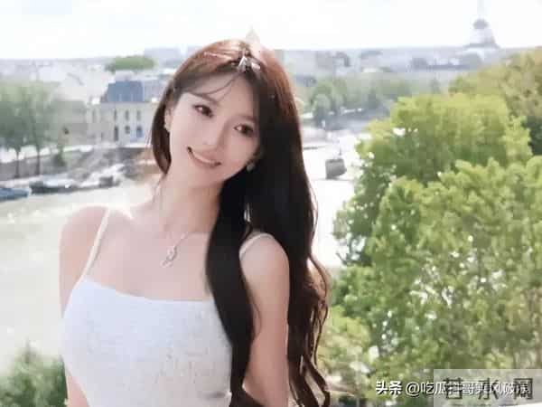 叶柯高调,杨颖低调,一个有房贷车贷,一个早已实现了财务自由