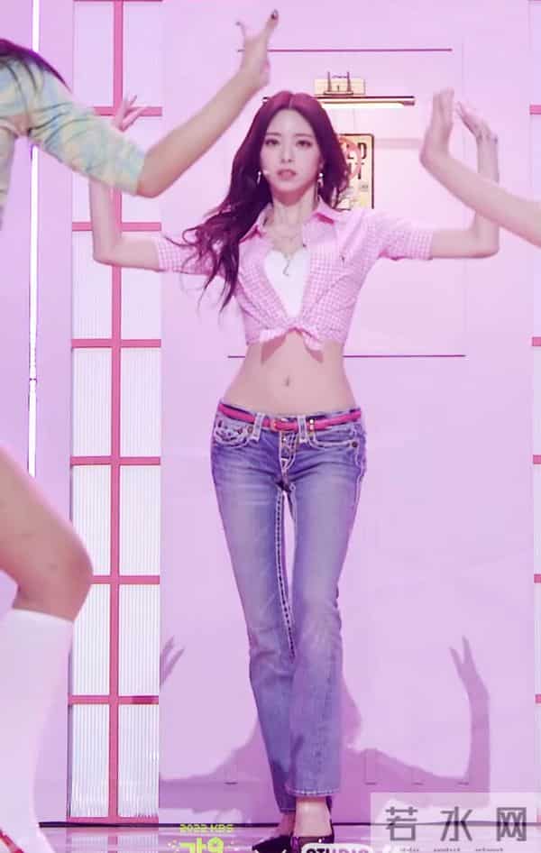 申有娜，极品蚂蚁腰