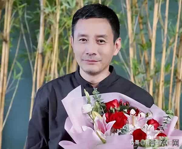 万万没想到，丁克了大半辈子的田小洁，如今55岁活成了人生赢家