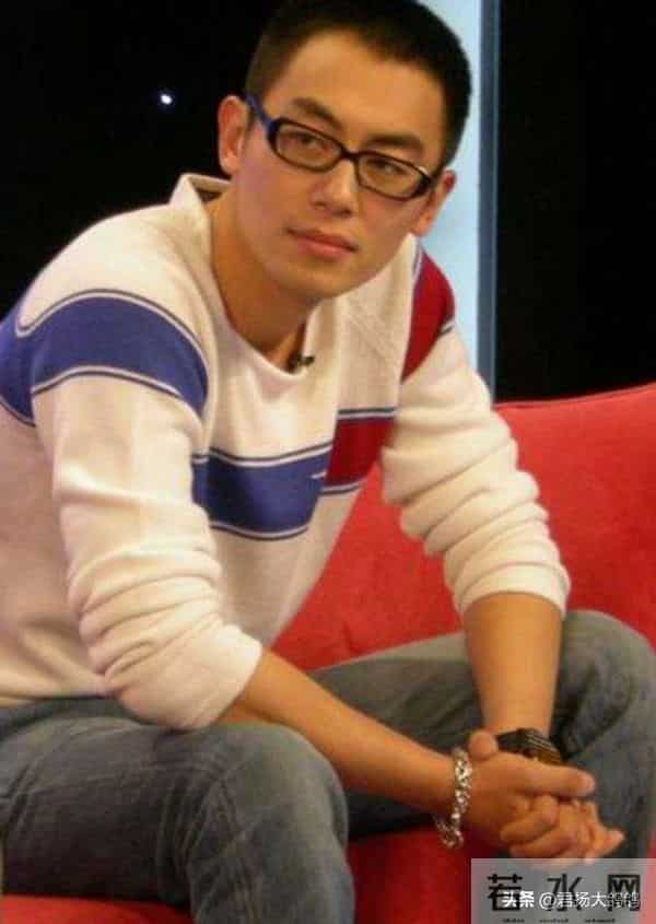 41岁朱亚文再破“天花板”，曾当众嘲讽郭麒麟的他，终于赢来翻身