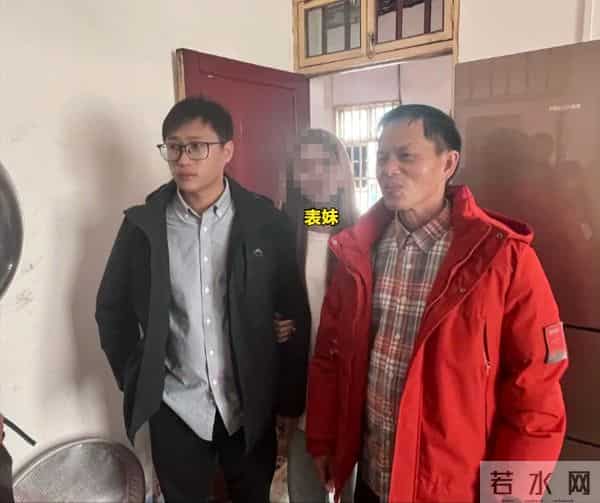 妹妹五年前曾控诉邻居无理取闹,志辉兄弟俩扬眉吐气,全家终翻身