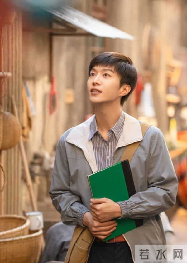 范丞丞提名金莲花最佳男配角