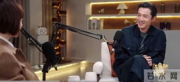 胡歌2岁的女儿征服4700米高原