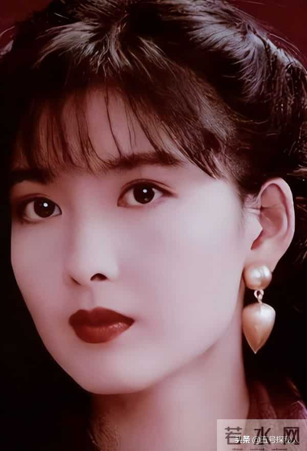 被戴8次绿帽子，3次被捉奸在床，这就是我们“玉女”守卫的爱情？